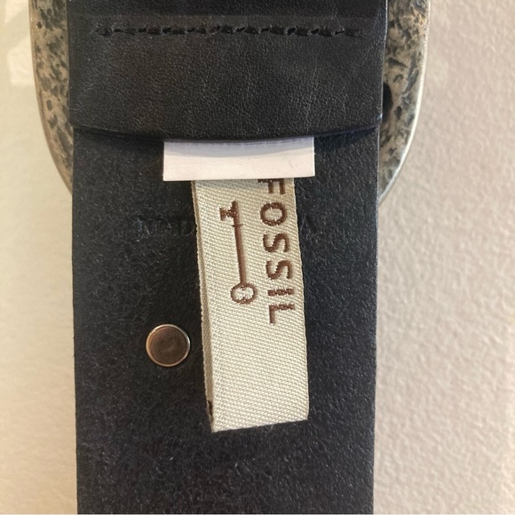 FOSSIL  Sz L Leather Silver Toned Double Style Buckle Rivet Belt - Picture 6 of 10